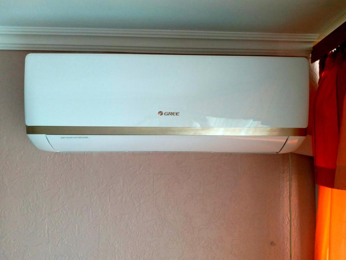 Kozzy Apartment In Kiev City Center Lu7 Dış mekan fotoğraf