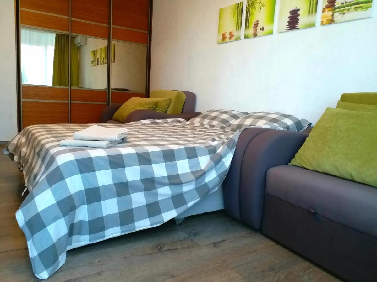 Kozzy Apartment In Kiev City Center Lu7 Dış mekan fotoğraf