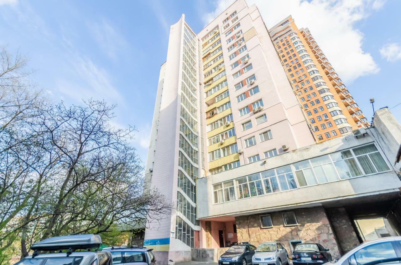 Kozzy Apartment In Kiev City Center Lu7 Dış mekan fotoğraf